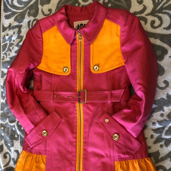 Blazer - Picture 2 of 7